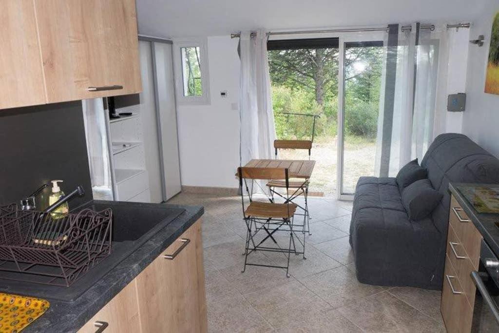 Villa La Lurette, Appartement Et Studio Saint-Etienne-les-Orgues Exterior photo